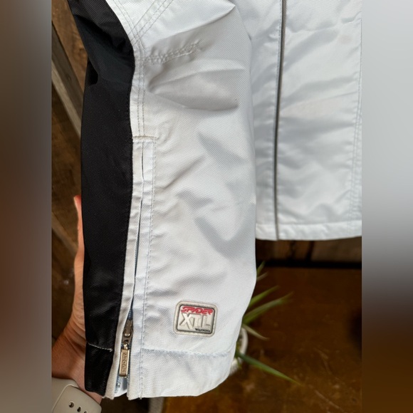 Spyder Light Blue Thinsulate Ski Jacket - Size 6 - Picture 4 of 16